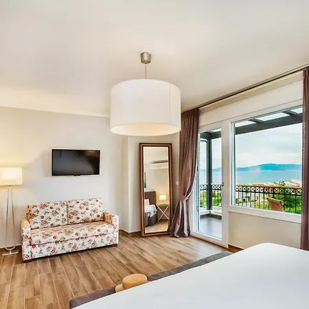 Sunny Exclusive Villa *