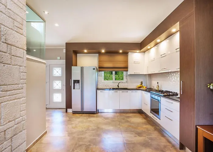 Sunny Exclusive Villa *